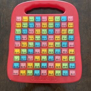 Push n Learn division table for math